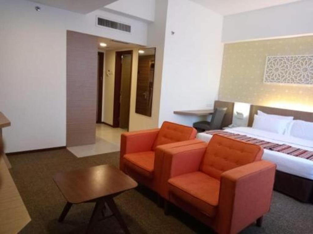 Grand Barakah Hotel อัมปัง ภายนอก รูปภาพ