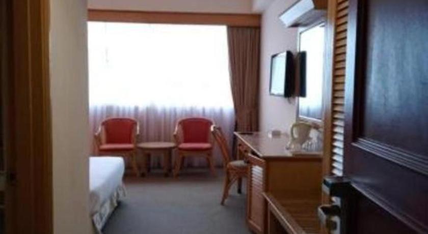 Grand Barakah Hotel อัมปัง ภายนอก รูปภาพ