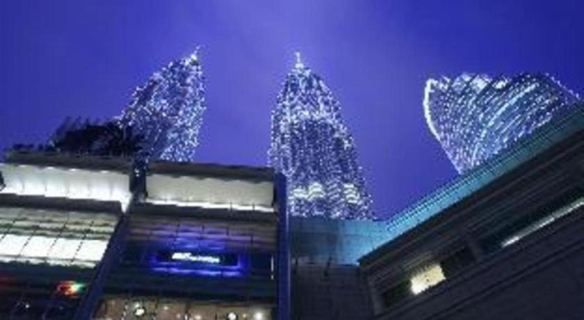 Grand Barakah Hotel อัมปัง ภายนอก รูปภาพ